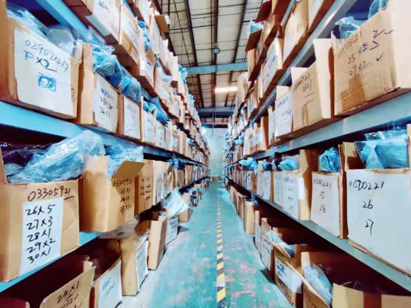 为何众多服装电商纷纷拥抱云仓？