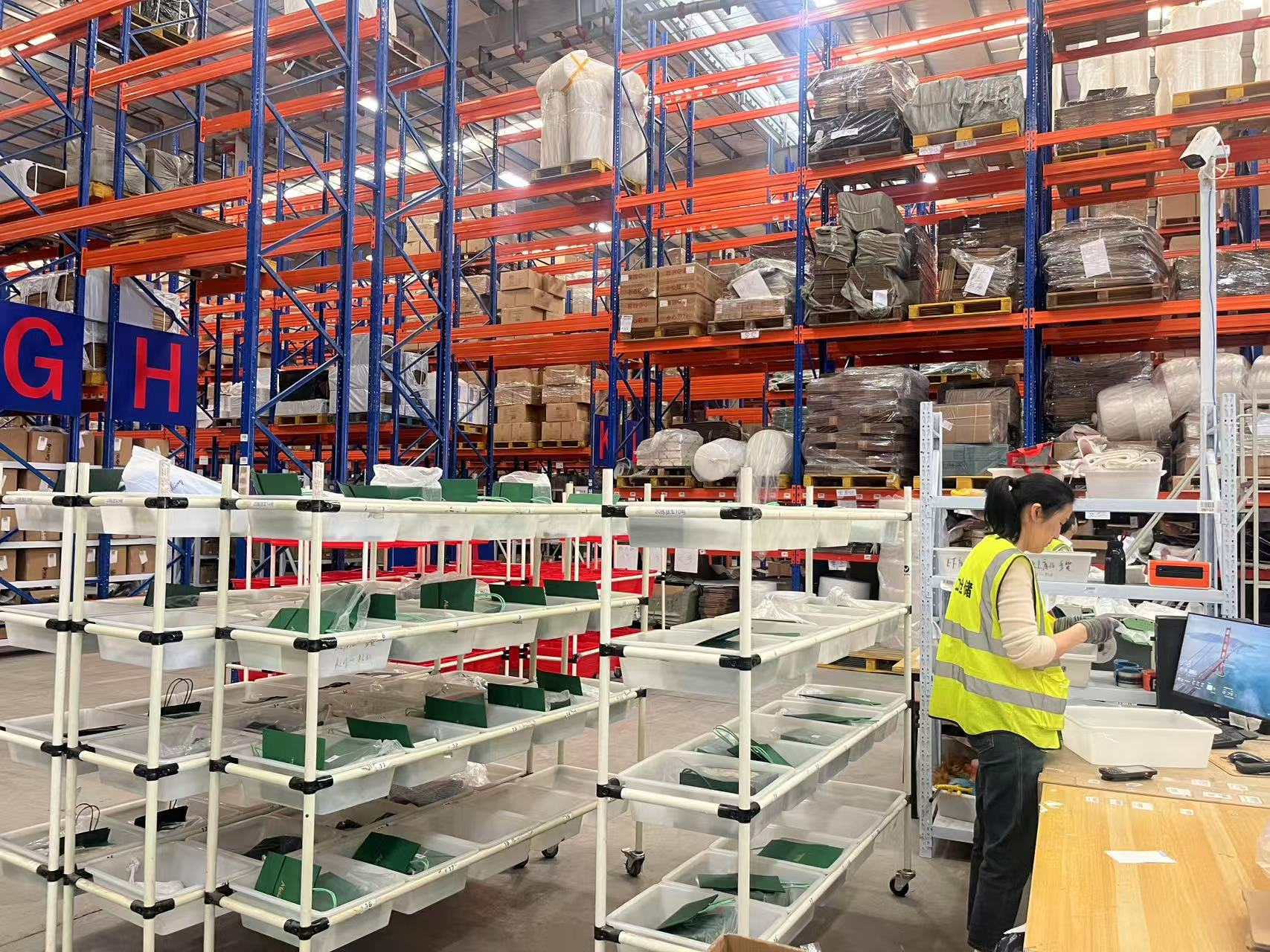 告别自营仓烦恼：星力云仓以全托管服务重新定义电商发货体验