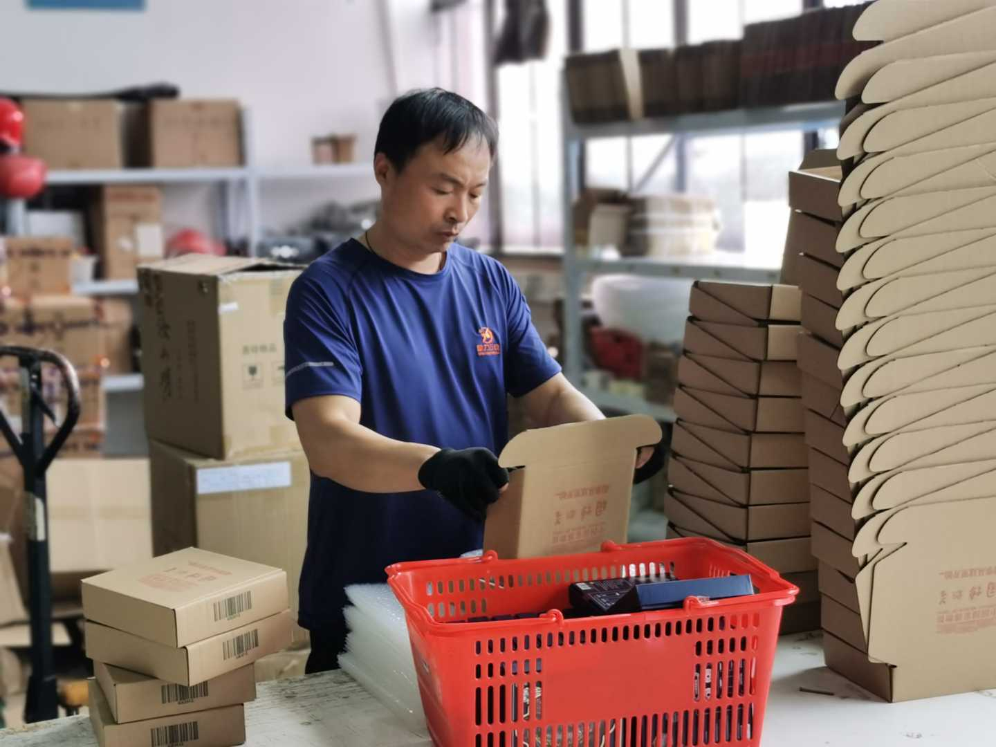 嘉定第三方电商云仓外包，美妆工具入仓即发，全国物流高效可达