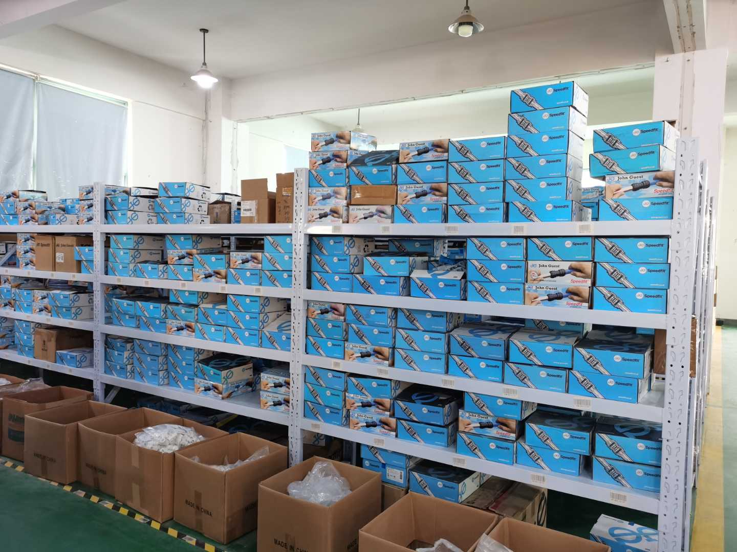 商家自建仓遇到瓶颈,转型电商仓储外包要做好哪些准备工作